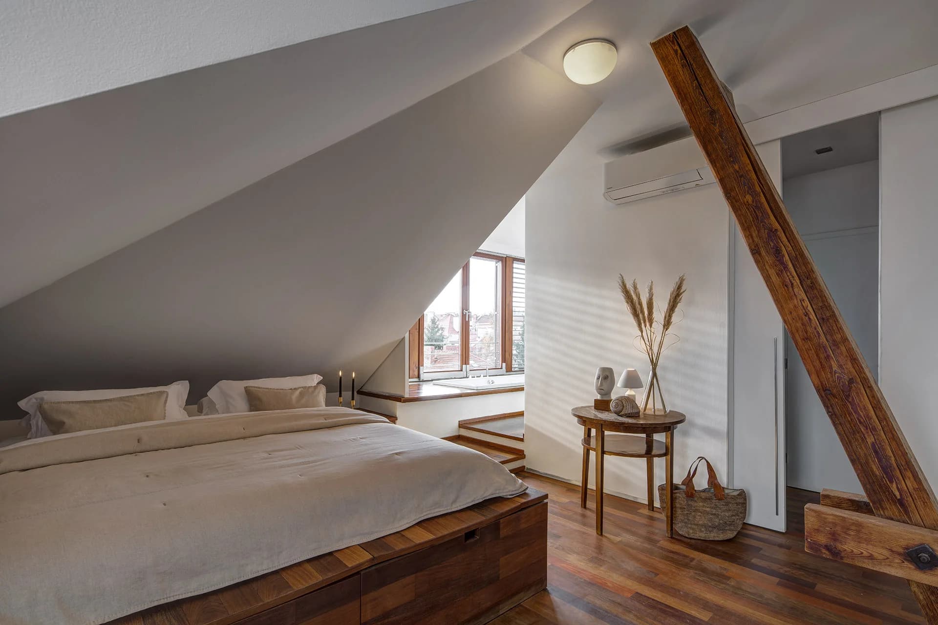 Designový 3+kk se 3 terasami, Dejvice – 6