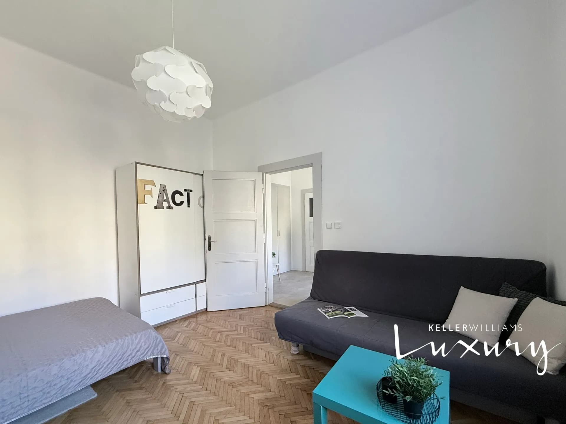 Rent flats 2+KT 34 m², Praha - Bubeneč – 9