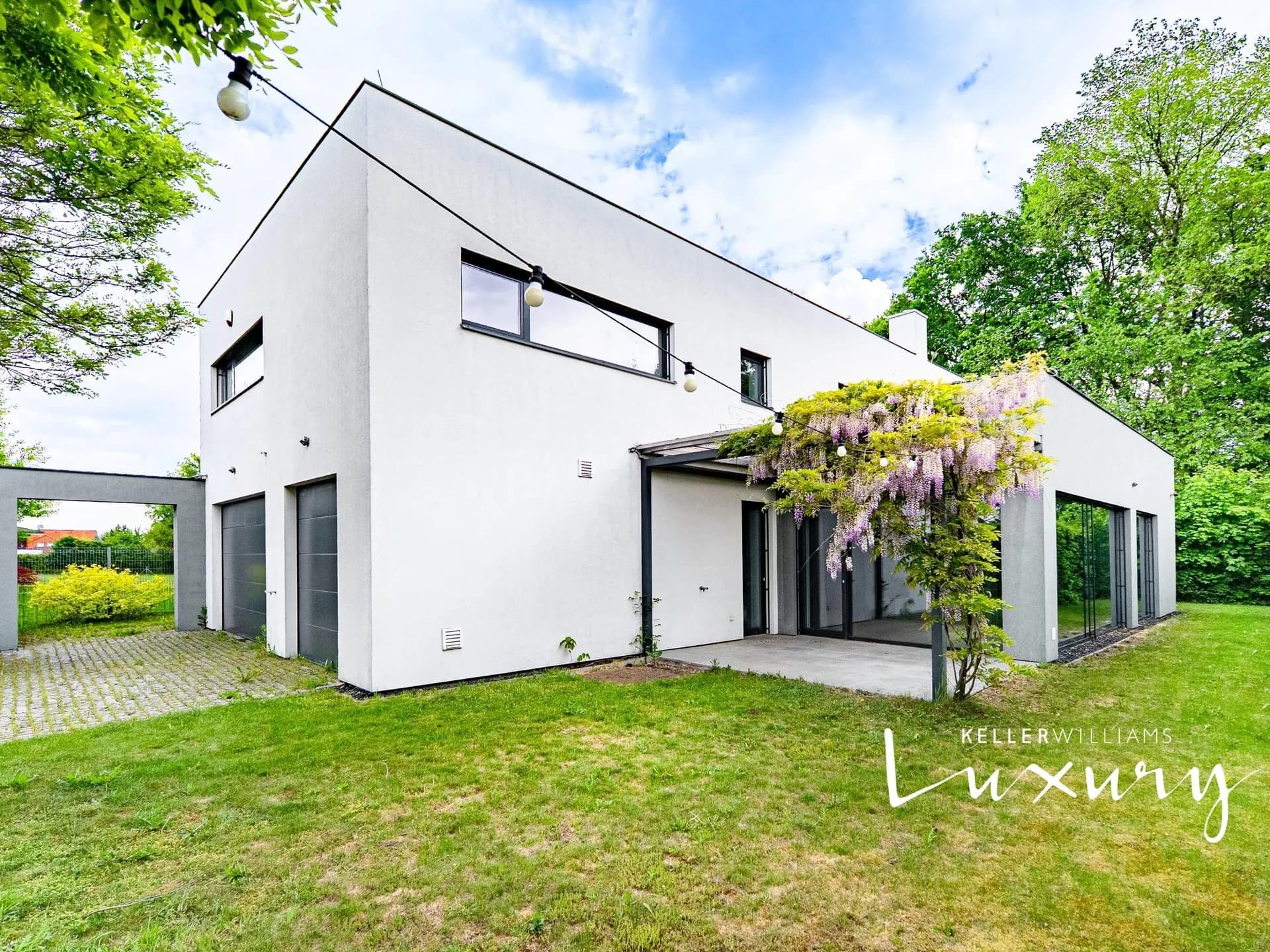 Sale houses Family 266 m², Praha - Dolní Chabry – 1