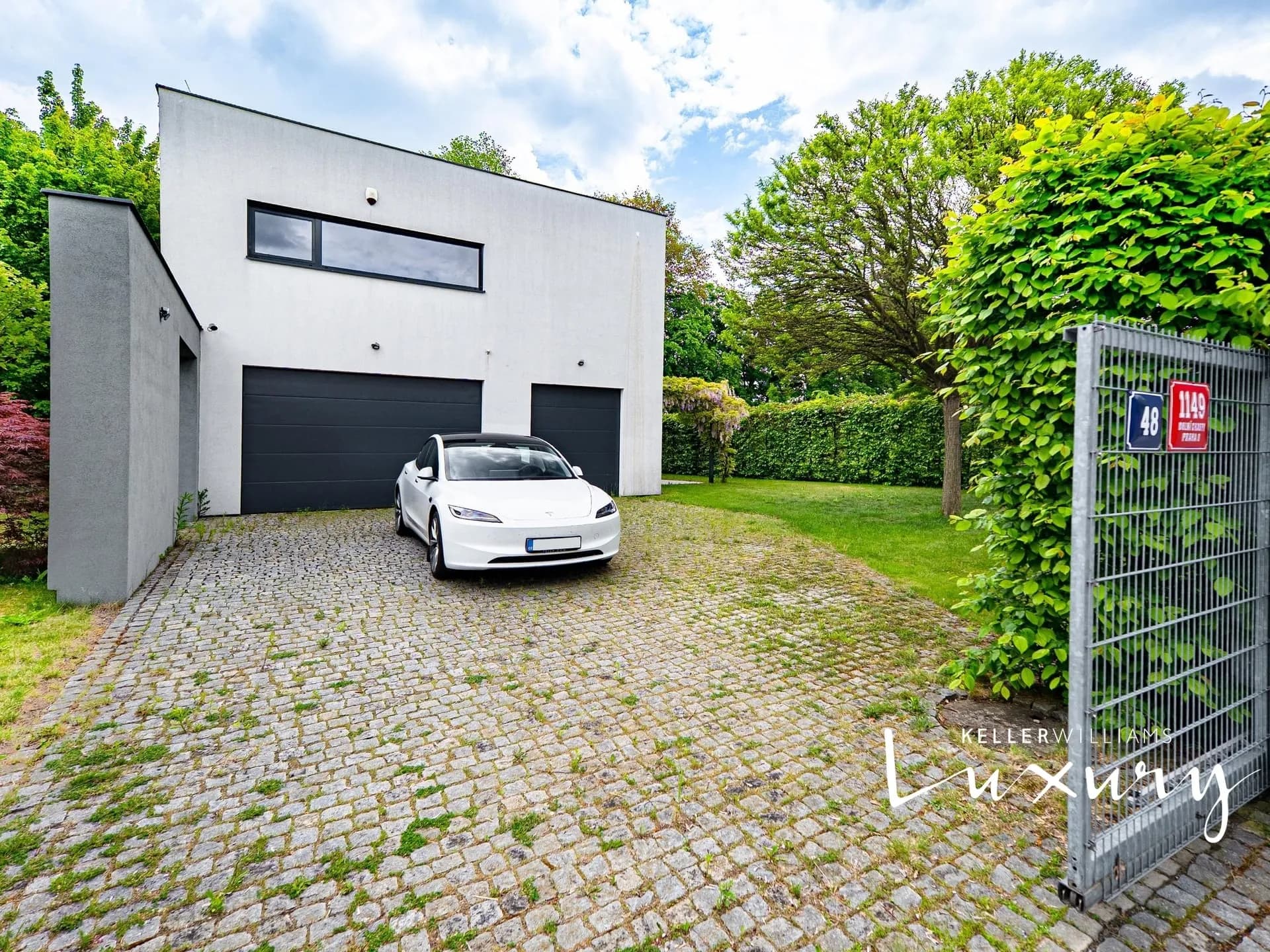 Sale houses Family 266 m², Praha - Dolní Chabry – 3