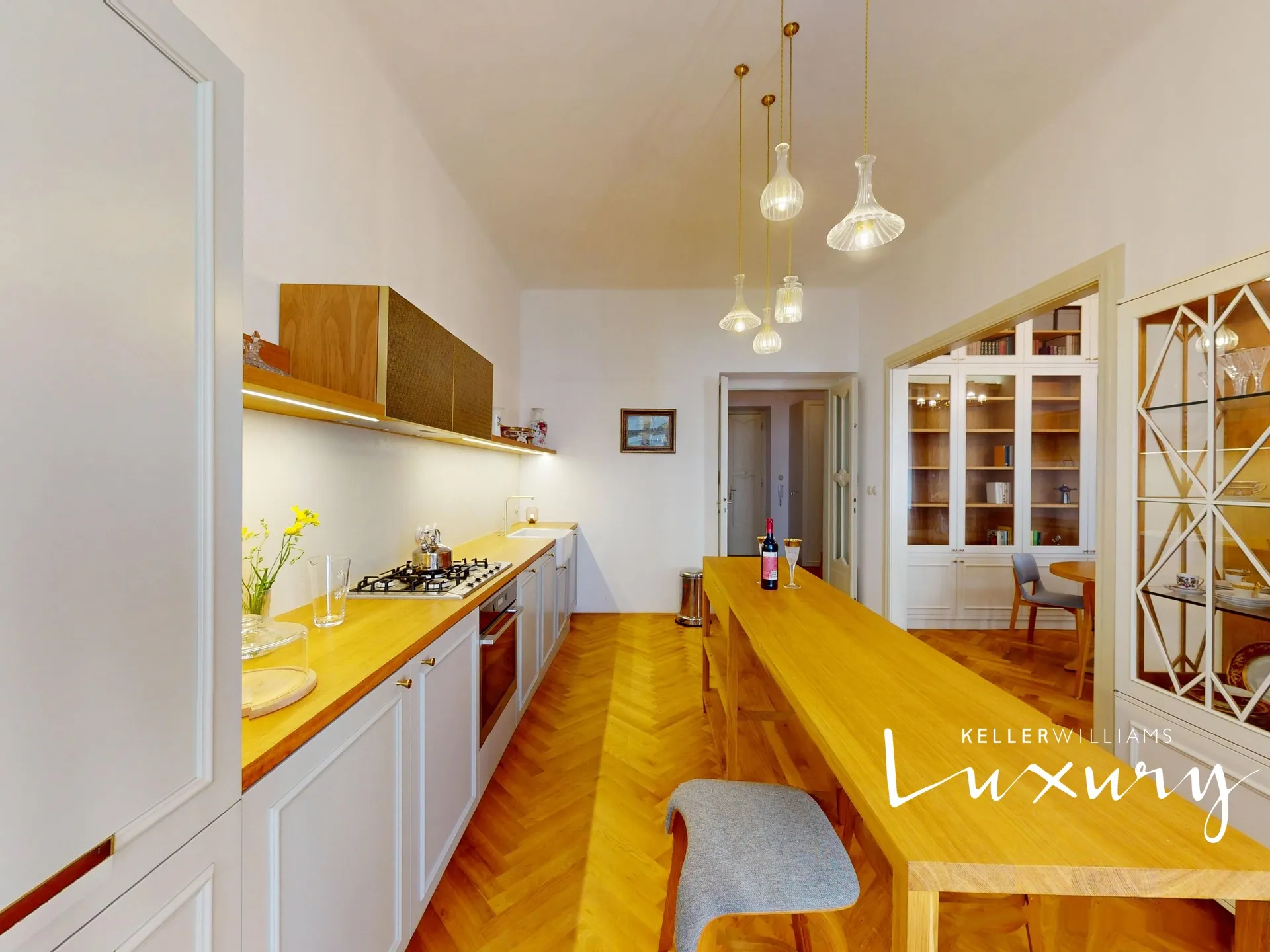 Rent flat 2+1, 104 m² - Prague 1 – 9