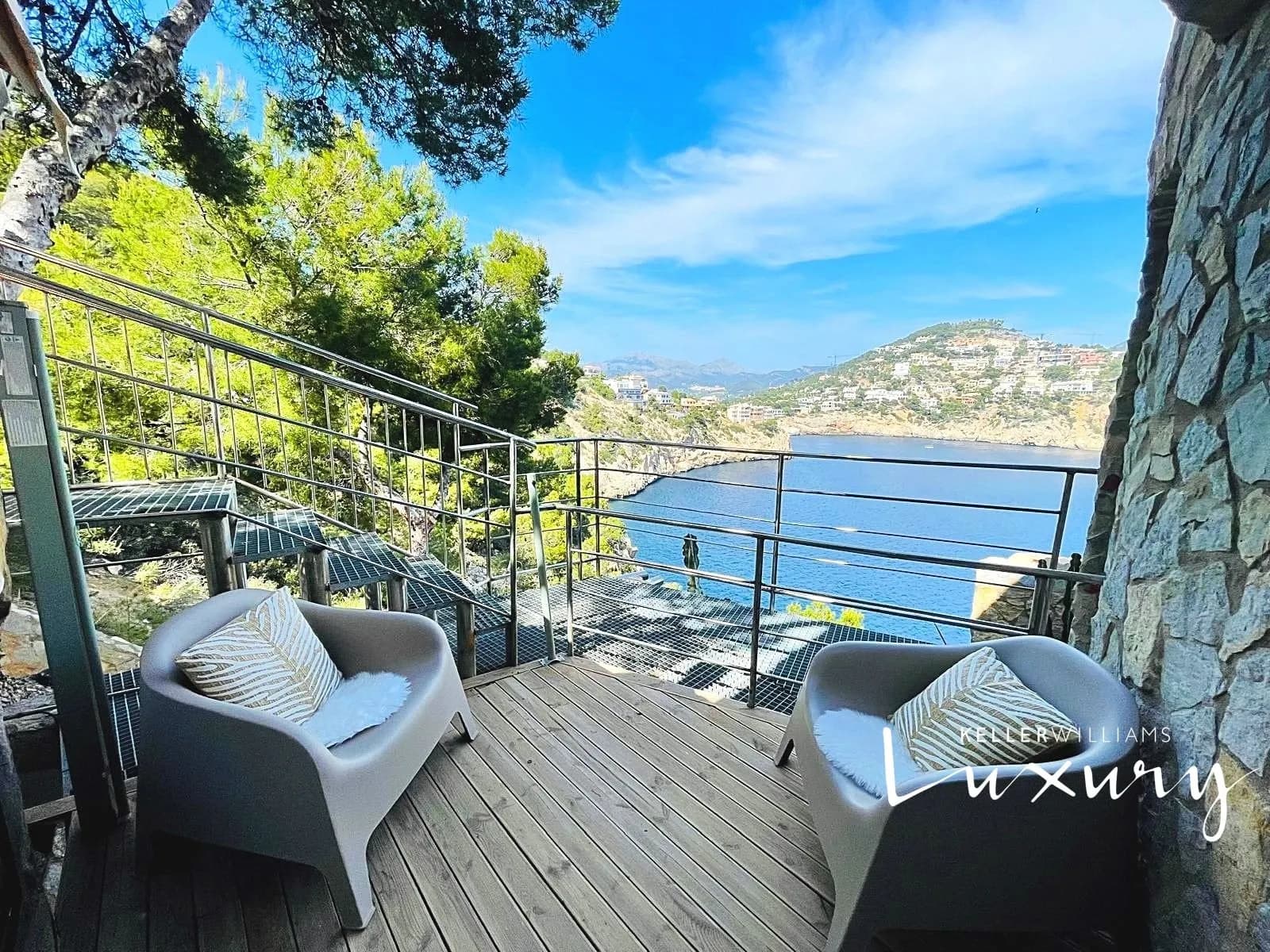 Prodej apartmánu 2+kk 50 m², Puerto de Andratx, Španělsko – 2