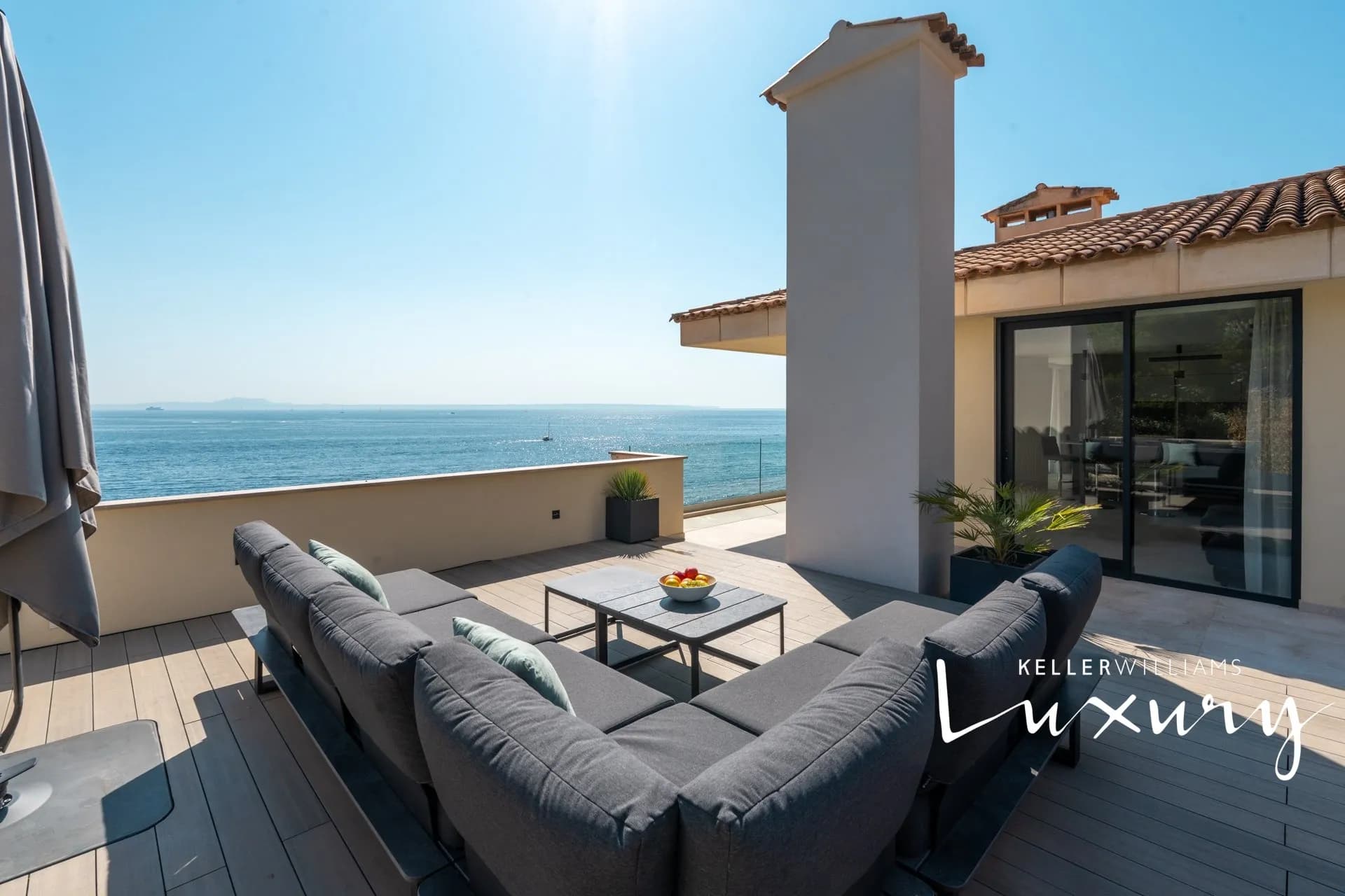 Prodej luxusního penthousu 4+kk , obytná plocha109 m², celková plocha včetně teras 250m², Cala Vinyes, Španělsko – 2