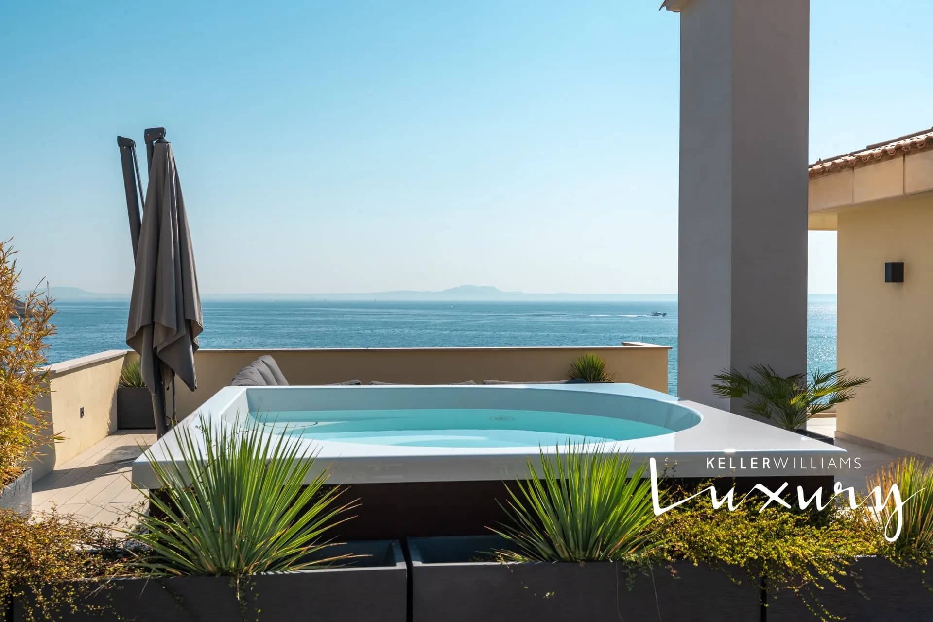Prodej luxusního penthousu 4+kk , obytná plocha109 m², celková plocha včetně teras 250m², Cala Vinyes, Španělsko – 3