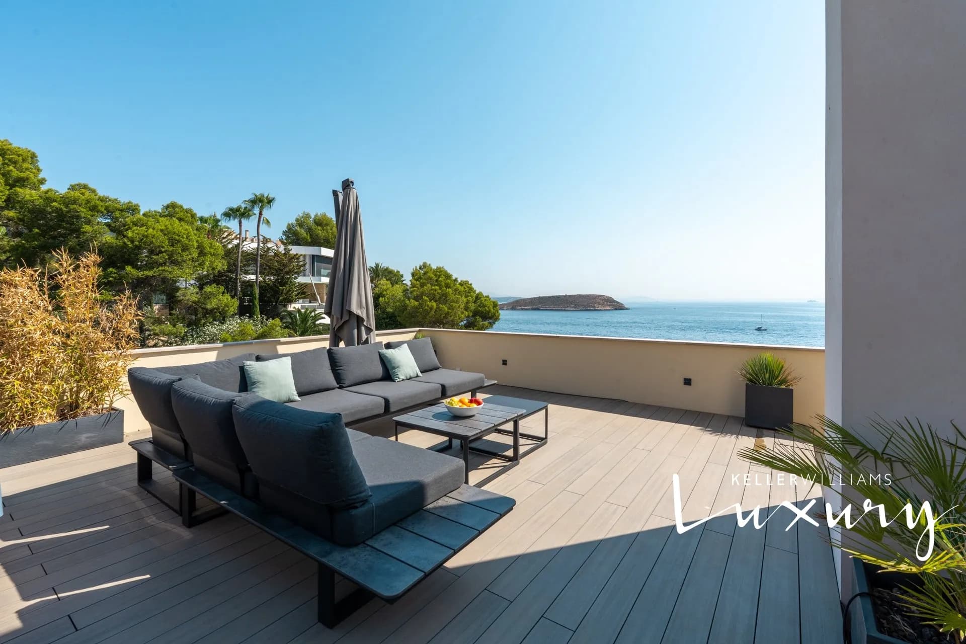 Prodej luxusního penthousu 4+kk , obytná plocha109 m², celková plocha včetně teras 250m², Cala Vinyes, Španělsko – 5
