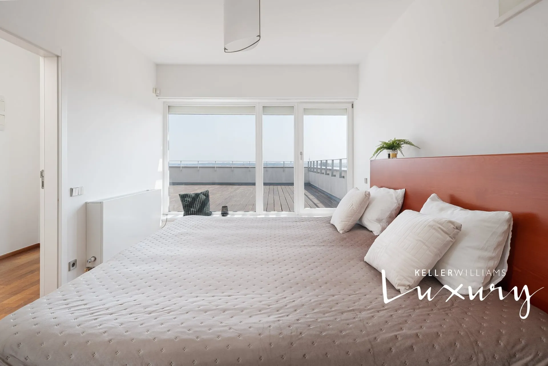 Pronájem rodinného domu 280 m², Praha 6 - Hanspaulka - Dejvice – 4