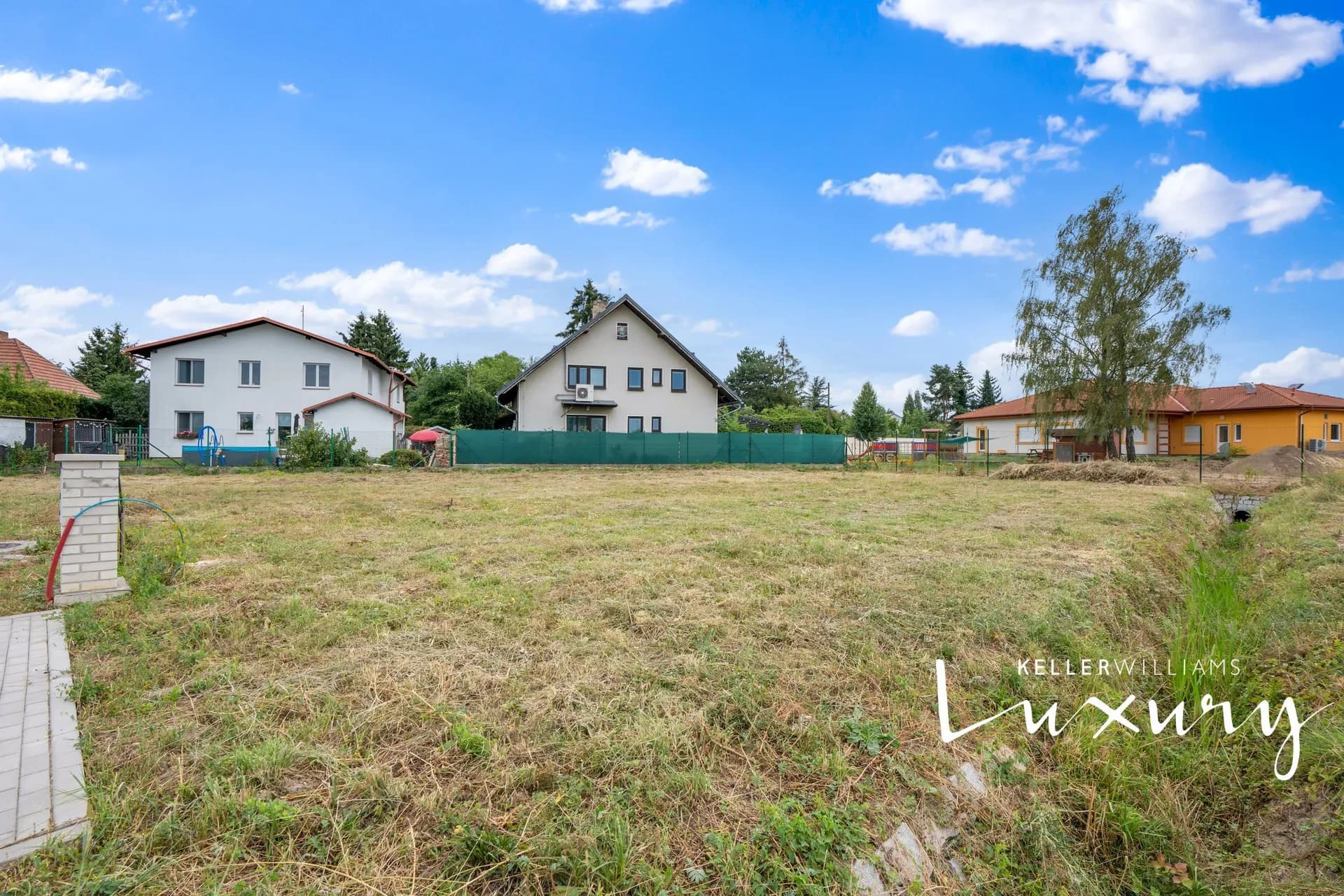 Prodej stavebního pozemku 675 m², Praha - Šeberov – 4